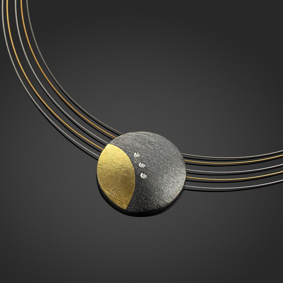 Necklace with pendant