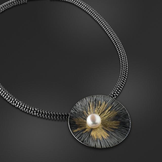 Rays necklace with pendant 16