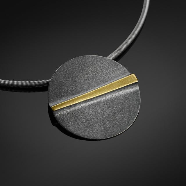 Necklace with pendant